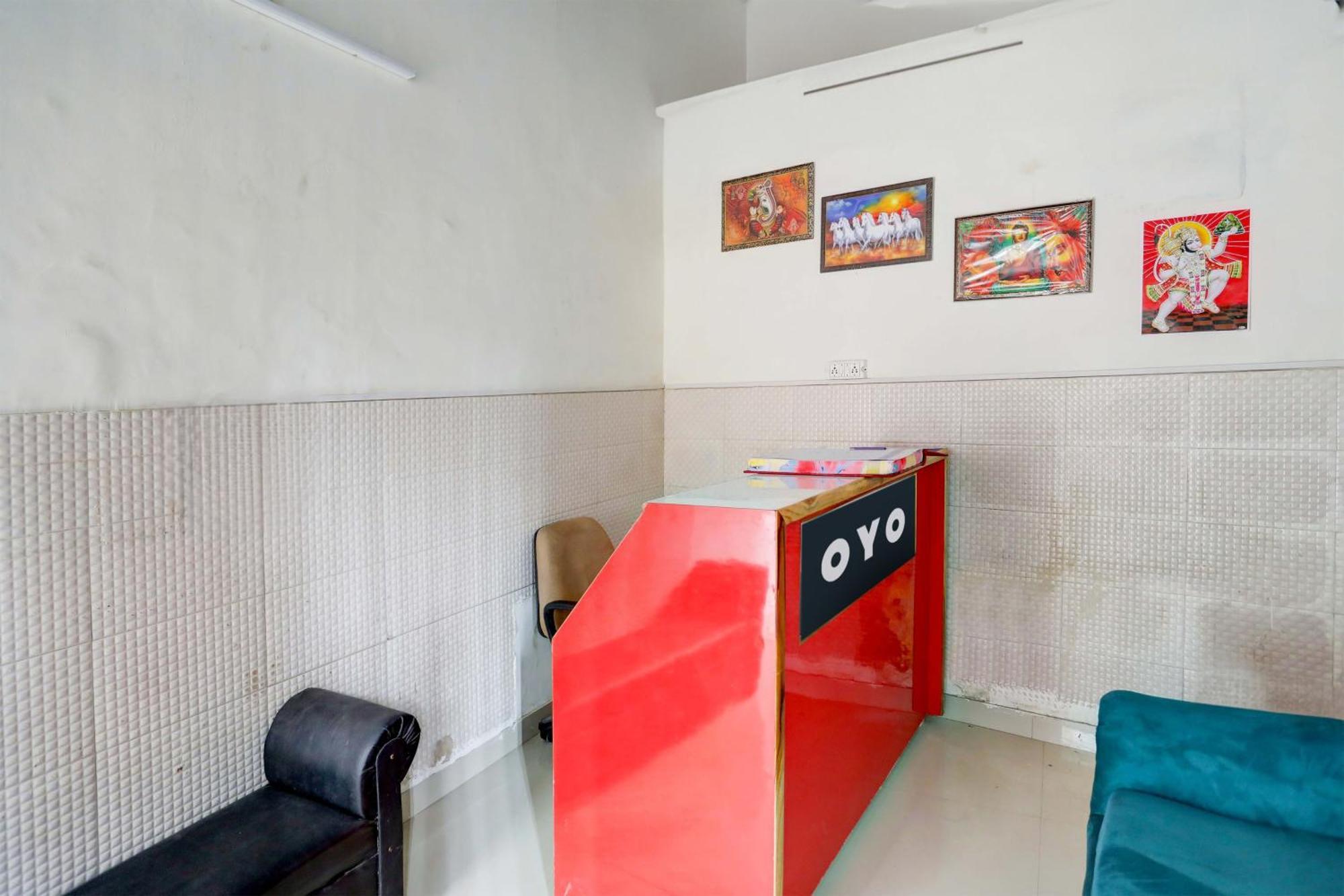 Hotel O Tilak Hotel 24 Sector 27 Near By Vinayak Hospital Gali No-6 Noida Exterior foto