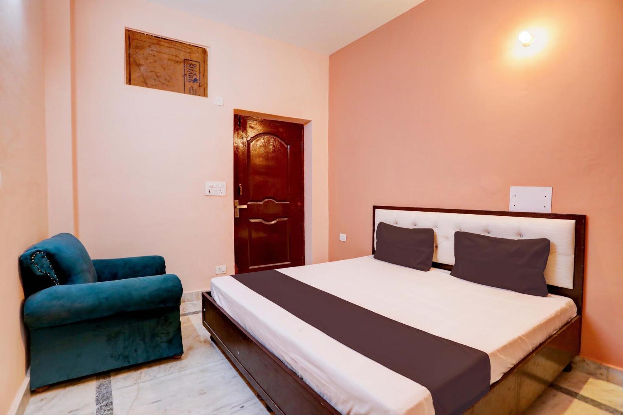Hotel O Tilak Hotel 24 Sector 27 Near By Vinayak Hospital Gali No-6 Noida Exterior foto